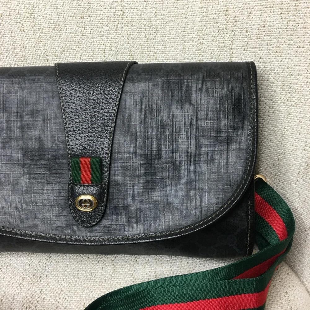 Authentic Gucci bag black monogram coated canvas - Picture 6 of 16
